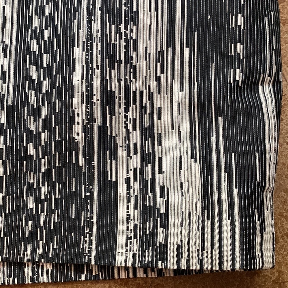 ANN‎ Taylor ribbed abstract tapestry lined mini skirt - Picture 2 of 7